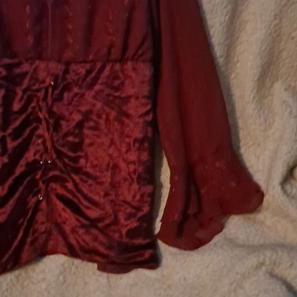 Sexy blood red corset top - Picture 8 of 10